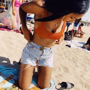 Meet your Posher, Britney